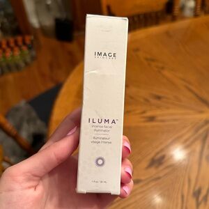 Brand New Image Skincare Intense Facial Illuminator Serum